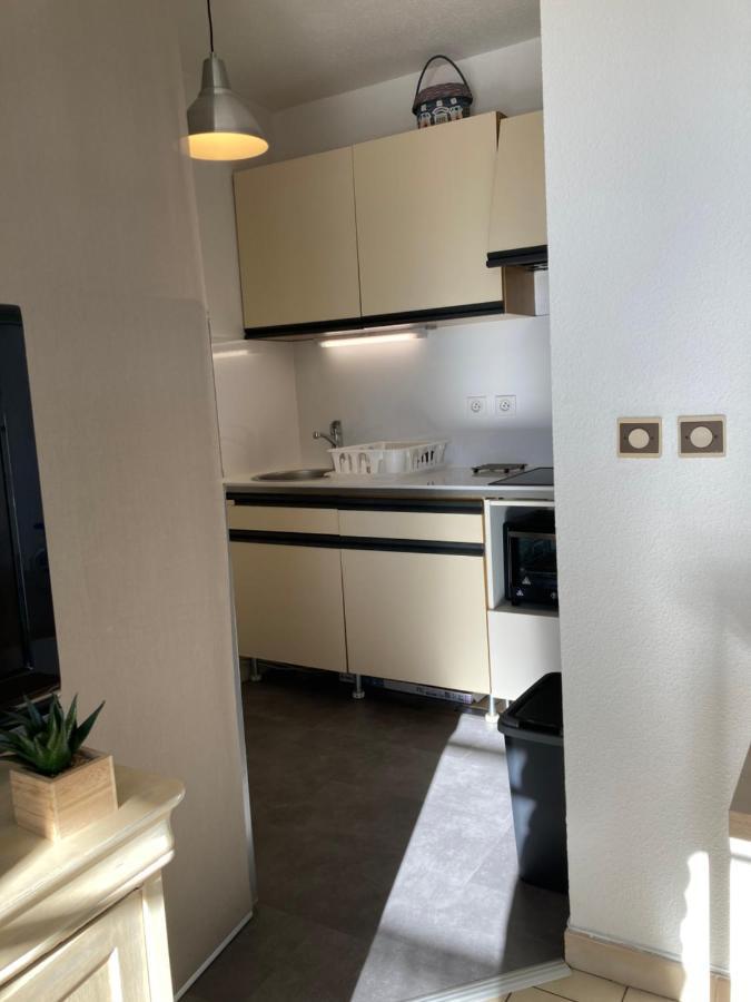 T2 Classé 2* calme au coeur du village provençale Gréoux-les-Bains Extérieur photo